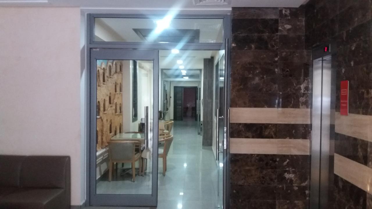 תוניס Hotel Matous מראה חיצוני תמונה