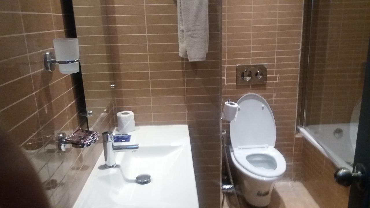 תוניס Hotel Matous מראה חיצוני תמונה